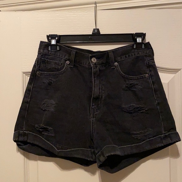 American eagle high waisted black shorts - Picture 1 of 2